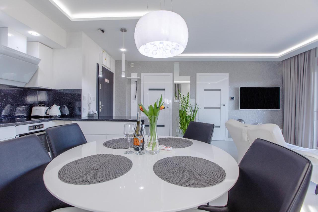 Apartament Luksusowy 23 Gardenia Dziwnow Z Widokiem Na Morze Epapartamenty Exterior photo